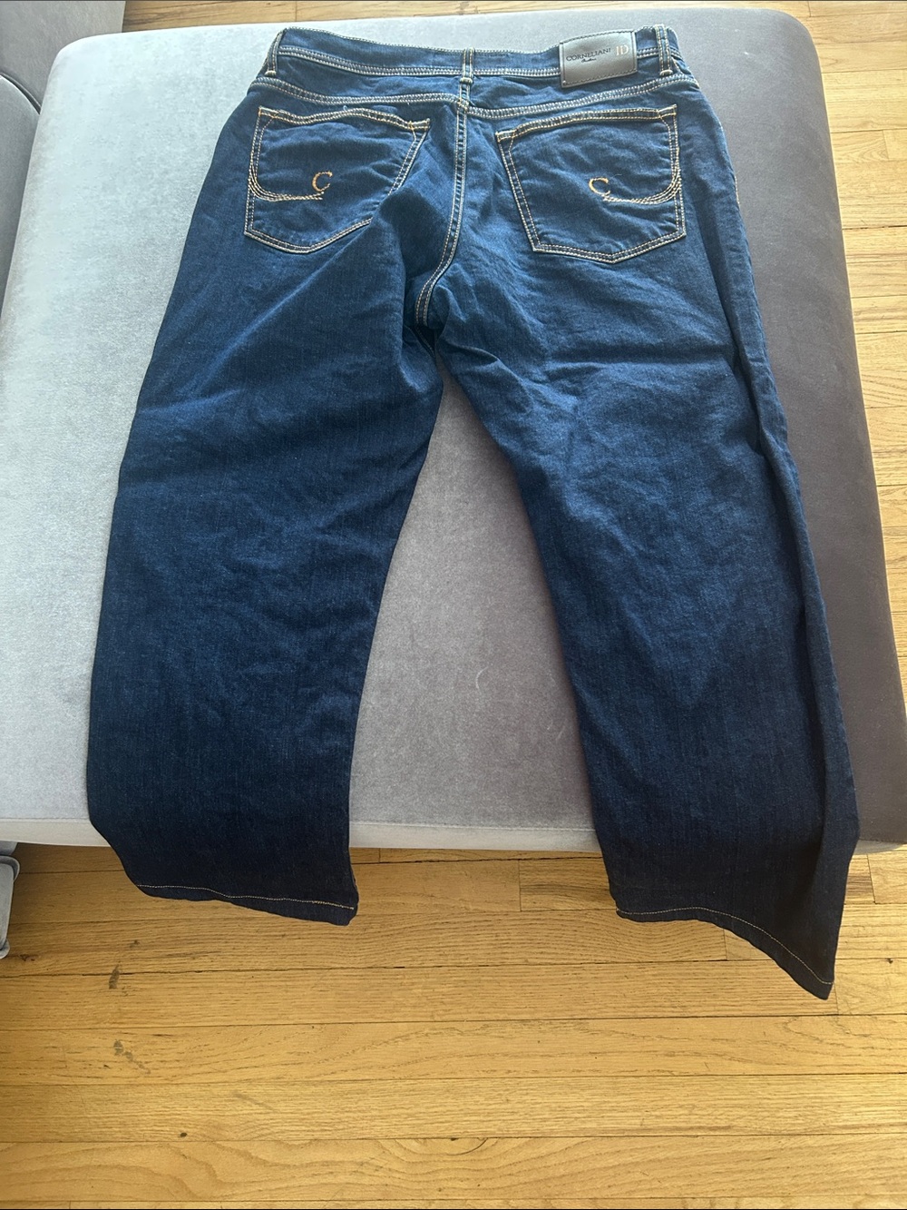 Corneliani Men's Indigo Relaxed Jeans - Picture 4 of 5